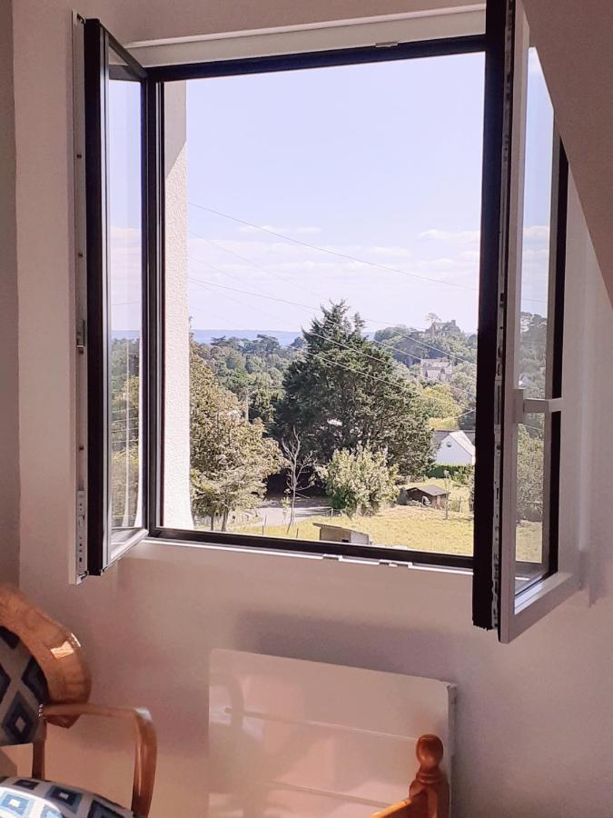 Maison Proche Du Bourg De Crozon Et Des Plages De Morgat エクステリア 写真